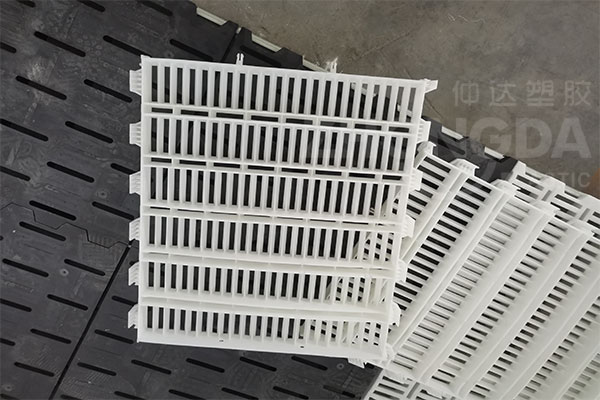 復(fù)合漏縫板和塑料漏縫板區(qū)別是什么？